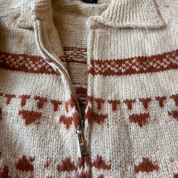 Shop Cider Ski Sweater - Picture 8 of 9